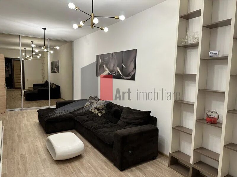 Doua camere, apartament lux, zona linistita, mobilat utilat, centrala proprie